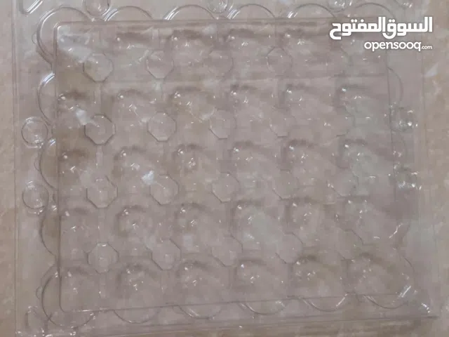 يتوفر شيتات بيض السمان 30 بيضه و 12 بيضه للبيع شيتات فاضية