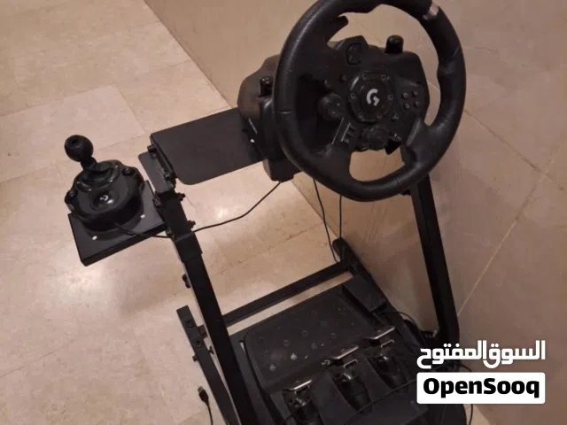Logitech G29 للبيع مع القير والقاعدة – شبه جديد