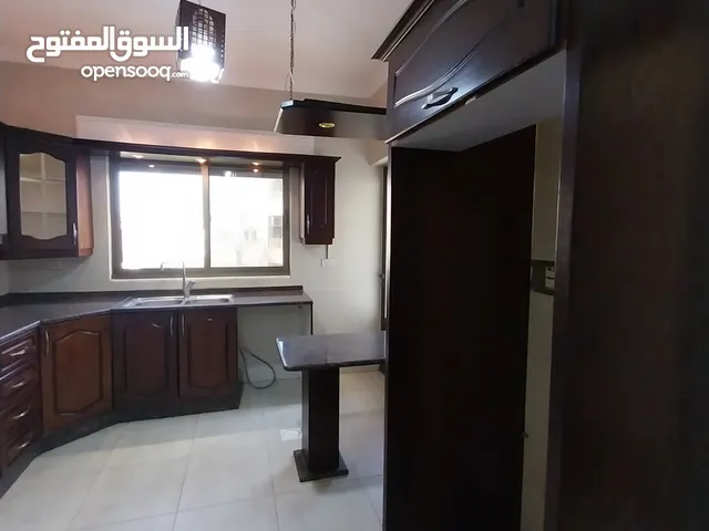 140m2 3 Bedrooms Apartments for Sale in Amman Um El Summaq