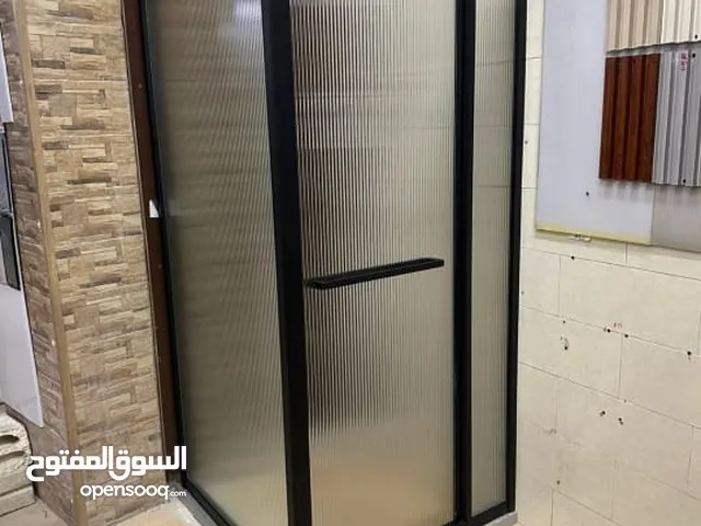 Design ALU كافة أشغال الألمينيوم والزجاج والمطابخ العصرية