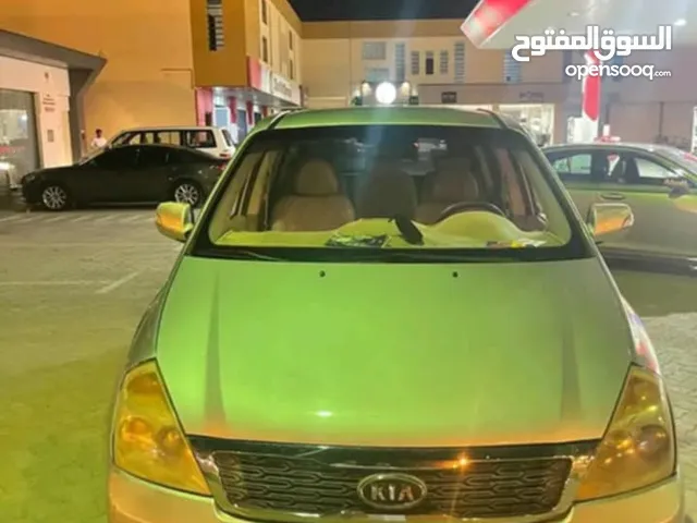 كيا كرنفال 2013 للبيع