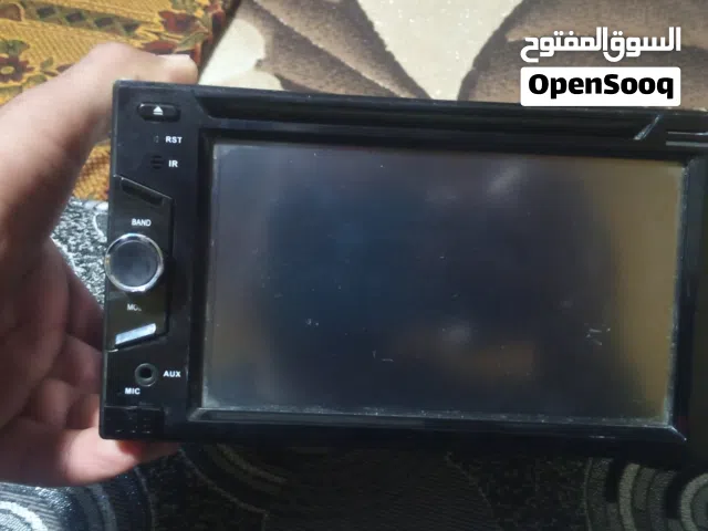 شاشة جديده مع فيشها للبيع