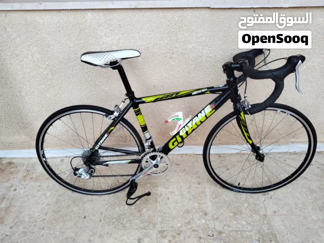 بسكليت سباق اوروبي صناعة فرنسية وزن 9.4  كغم