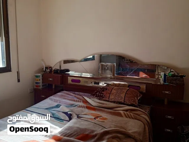 تخت مزدوج مع فرشه