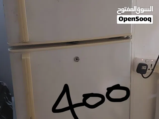 تلاجة و غسالة