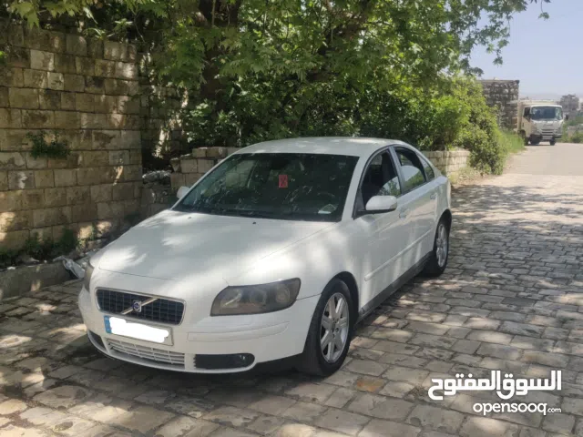 Used Volvo S 40 in Beirut