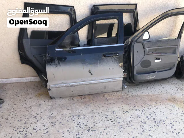 أبواب جيب شيخ زايد بالزجاج و السكك
