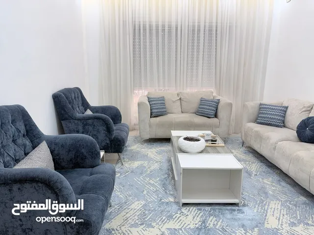 طقم كنب / جرة غاز / كولر ماء