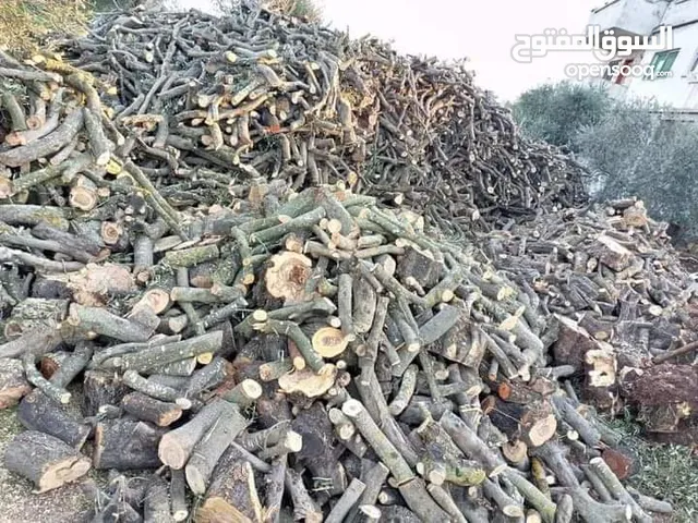 جميع انواع حطب ناشف وقص الشجار