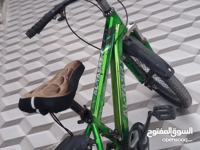 بايسكل رياضي نظيف للبيع