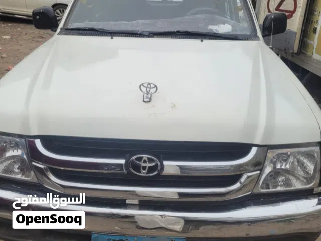 2004 تويوتا 4 رونر SR5