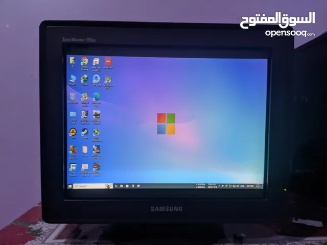 شاشه كمبيوتر17 بوصه من نوع crt (بطيخه)