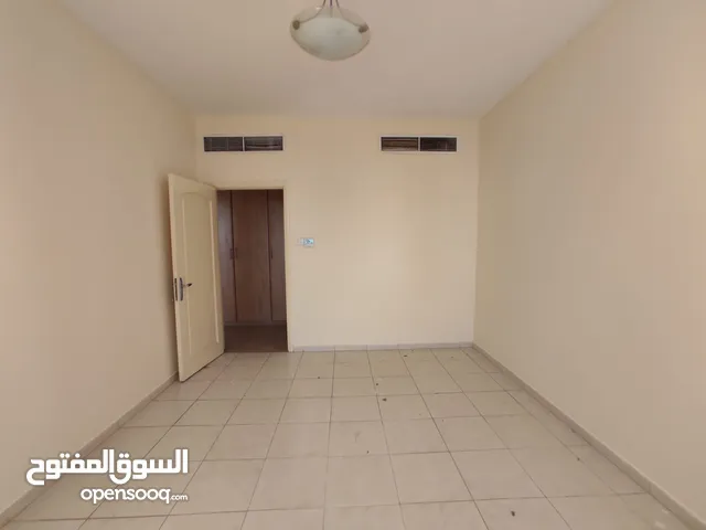 1750 ft 2 Bedrooms Apartments for Rent in Sharjah Al Butina