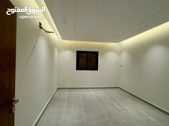 1 m2 3 Bedrooms Apartments for Rent in Al Riyadh Laban