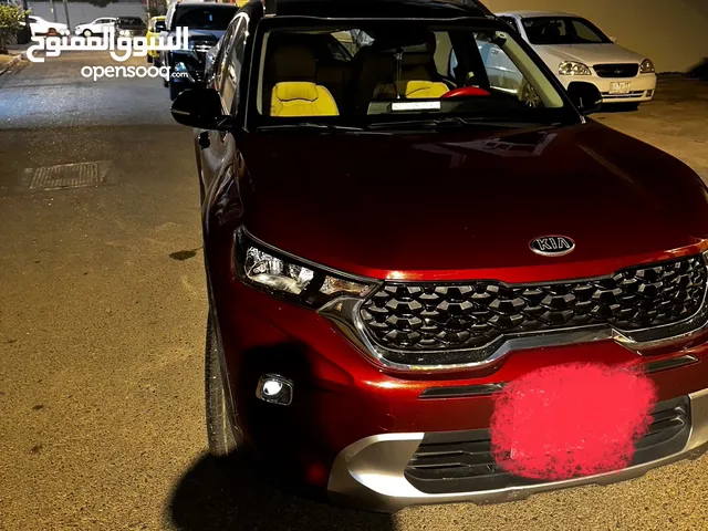سلام عليكم عندي سياره كيا سونيت موديل 2021رايدها ب 22 مليون سياره نظيفه ماشيه 29 ألف كيلو