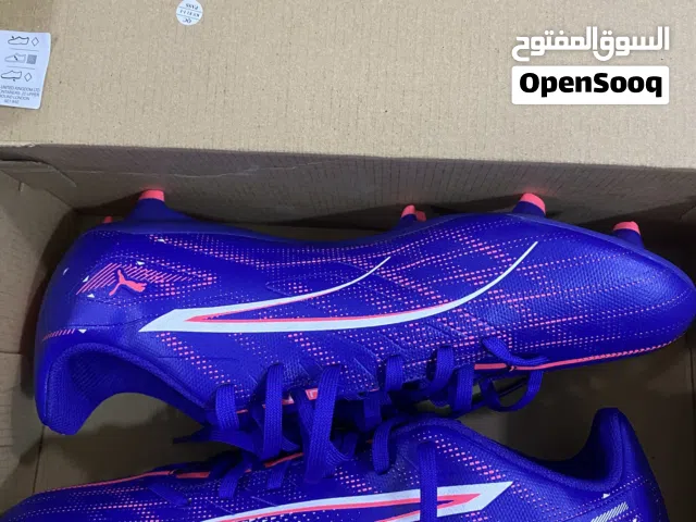 جوتي جديد غير