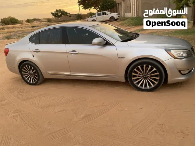 2012 كيا كادينزا Standard