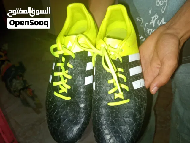 Adidas ACE 15.4 FXG football حذاء