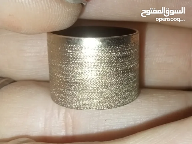 لوط على بعضه خواتم متنوعه نحاس واستانلس وقلاده 14 قطعه