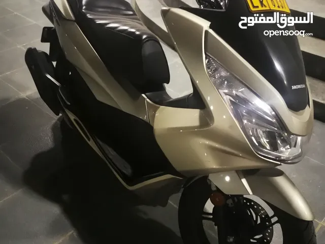 Honda PCX150 2015 in Muscat