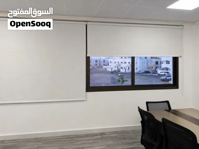 ستائر عازلة للحرارة والشمس  Heat and sun-blocking blinds