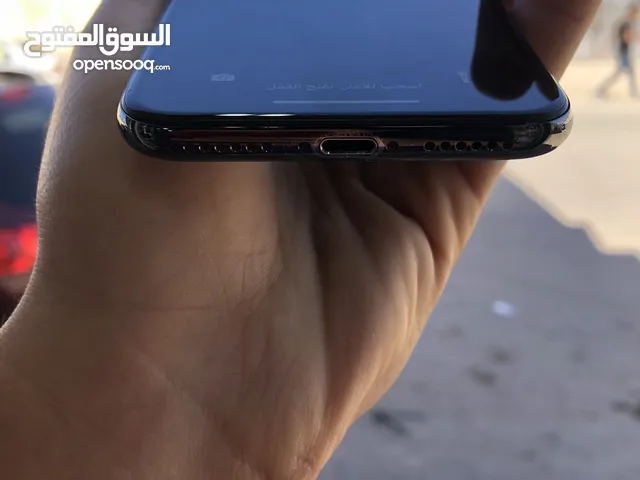 Apple iPhone X 256 GB in Tripoli