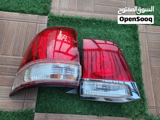 أضواء خلفيه لندكروزر من 2008 ,الى 2011 اصلي