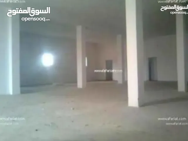 دبو كبير على الطريق الرئيسي للكراء بحي النور قفصة