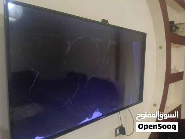 شاشة جي جارد 49 انش عادي مو سمارت مكسورة ممكن تستفيد منها قطع