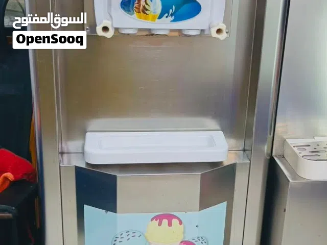 مكينة سوفت آيس كريم صيني الباب الاول حفظ ليلي تبريد احواض نظيفه جدا