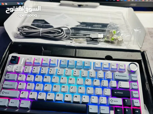 aula f75 الكيبورد الفني ع التعريف