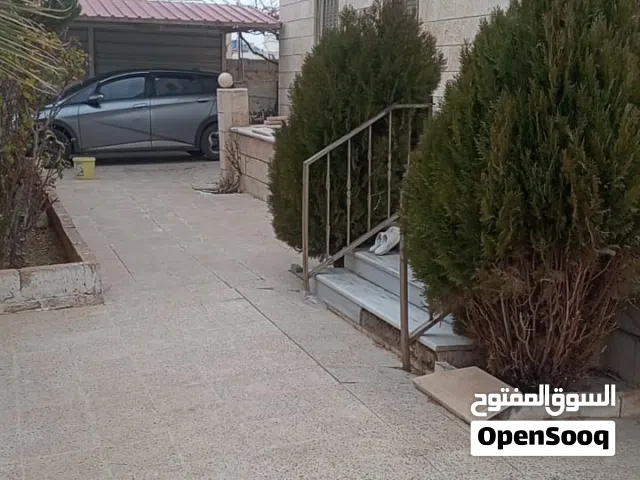 منزل مستقل للبيع  .. طريق المطار