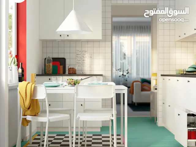 طاولة طعام نظيفة خشب ايكيا لون ابيض