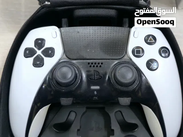 السلام عليكم يد احترافيه PS5DualSense Edge للبيع بجميع ملحقات استعمال بسيط بيع كاش أو حوالة  0929584