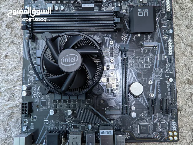 قطع كومبيوتر متفرقة للبيع