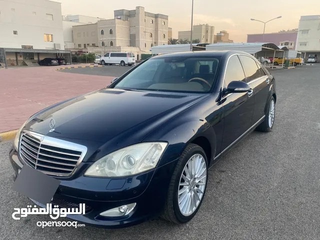 Used Mercedes Benz SL-Class in Farwaniya