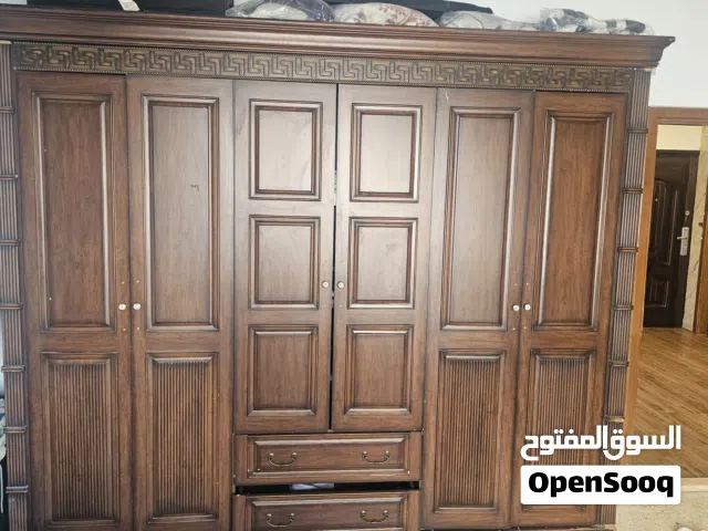 خزانه للبيع بحاله جيده جدا