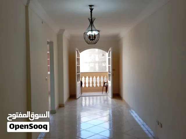 فرصة استثمارية للبيع شقة عالشارع خالد ابن الوليد الرئيسى بأرقى مواقع سيدى بشر لمحبي الإستثمار والرقى