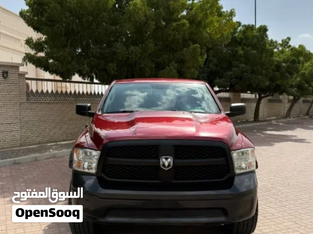 دوج رام موديل 2014 خليجي وكاله عمان الموتر جدا نظيف لا يشكي من اي شي قابل للتفاوض للجادين