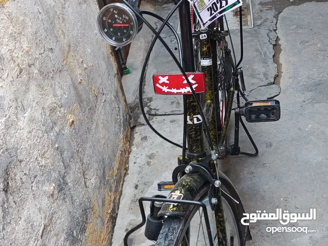 بايسكل سياحي جديد موديل 2025 البايسكل نظيف وحجم البايسكل حجم 24 ونظيف ما ابي ولا شخطه ولا طقه مكينه