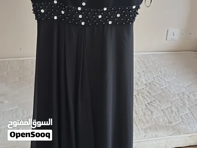 فستان سهرة مستعمل مرة واحدة