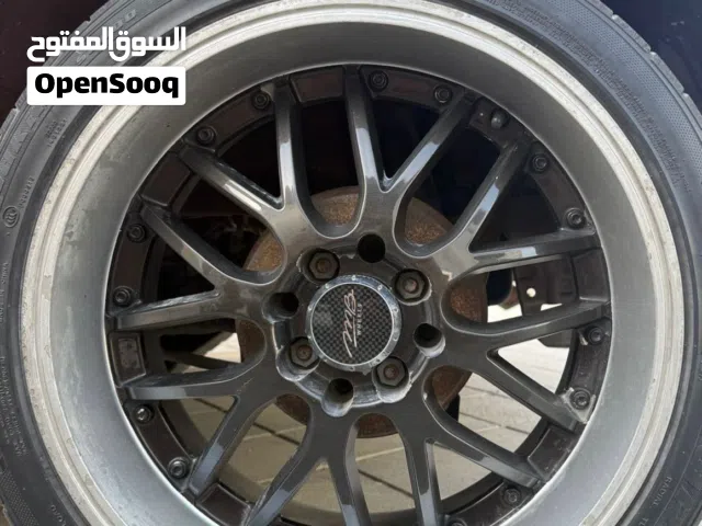 للبيع 4 رنجات مع اطارات قياس 17