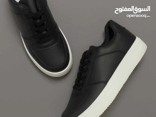 البيع بالجملة فقط