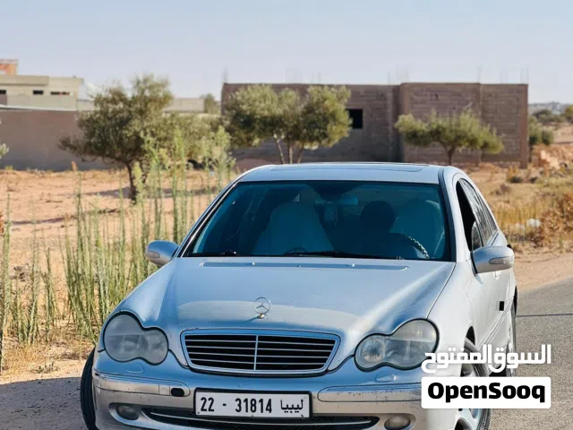 2000 مرسيدس بنز الفئة-C C 240