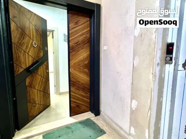 1 m2 3 Bedrooms Apartments for Rent in Tripoli Al-Serraj