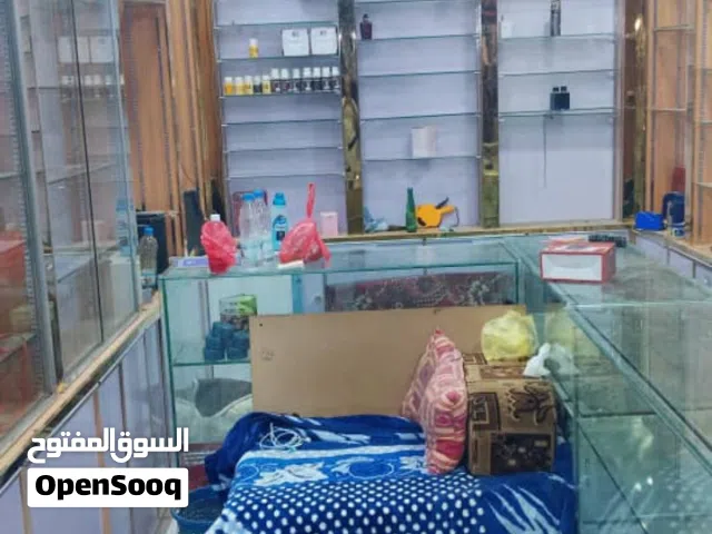 ديكور جديد مستخدم لفترة  شهرين فقط