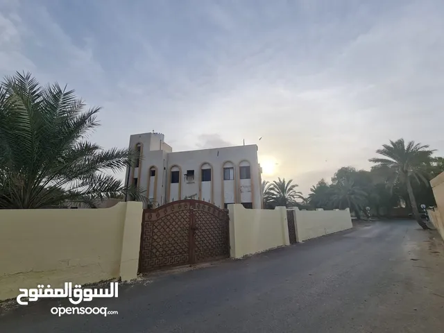 240 m2 More than 6 bedrooms Villa for Sale in Muscat Quriyat