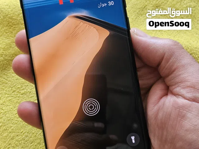جهاز OnePlus 12