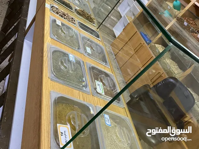 ديكور أثاث محل تاجر مكسرات نابلس