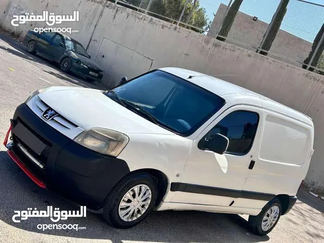 بيجو بارتنر للبيع